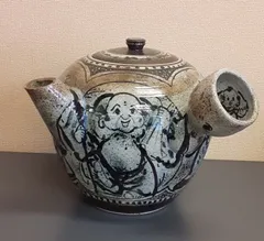 九谷焼古青窯10号「急須型七福神」花入れ　花瓶　置物