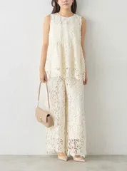 【セットアップ】ペプラムデザインレースタンクトップ＆総レースパンツ