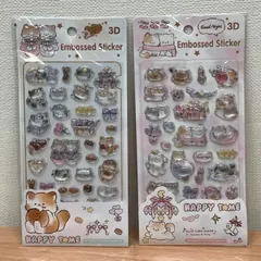 【ネコ好きにはたまらない】クリスタル猫柄　ぷくぷく立体シール（硬いタイプ）２枚組　つるつる　キラキラ　クリア　ボンボン　かわいい　愛らしい　可憐　チャーミング　きゅん　尊い　優勝　ご褒美　ビジュが良い　ぷっくり　シール帳　シール交換　デコレーション用ステッカー