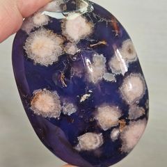 グレープアゲート カルセドニー エッグ 卵形 鉱物標本 葡萄瑪瑙原石 風