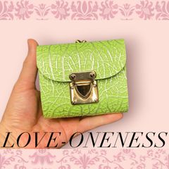 ❤【猫×メロン♪】お洒落可愛い猫モチーフの総本革コンパクトミニ財布