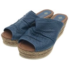 Item thumbnail for item 0e5b3a86-aa9e-4550-b5bc-c3fafd8823ee