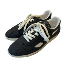 Item thumbnail for item 7effd980-8fe5-4e83-ad9a-2df2a418994d