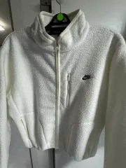 L)ナイキ フリースジャケット