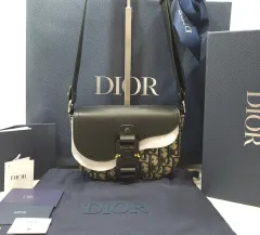 ディオール オブリーク ミニ サドル フラップ メッセンジャーバッグ