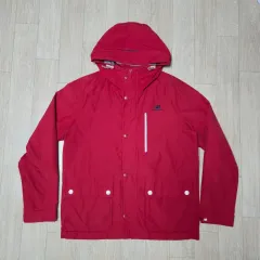 ニューバランス レッド WHO ウィンドブレーカー 100