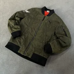 プーマ カーキ色 ブルゾン ジャケット M