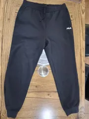 FILA フィラ 黒 トレーニング ズボン (27 28)