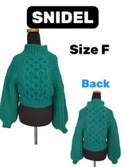 SNIDEL ケーブル編み ハイネック ショートニット グリーン Fサイズ バルーンスリーブ ウール混 厚手ニット