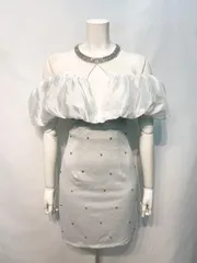 2498 JEWELS ジュエルズ　キャバクラ　ドレス　伸縮性　キラキラ　ストーン　オフショル　タイト　ミニ　ビジューネック　キャバドレス　M