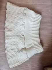 アイボリー ケーブル ニット ミニスカート