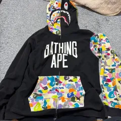 A BATHING APE マルチ カモフラ NEW YORK ロゴ シャーク フーディー ジップアップ ブラック