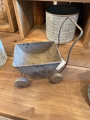 Item thumbnail for item ef5510d2-557c-4a31-8d95-ecc1fc72b5e7