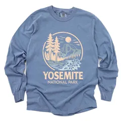 Simply Sage Market レディース トップス Tシャツ グラフィック Simply Sage Market Yosemite National Park TwoToned Circle Womens Garment Dyed Long Sleev