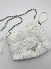 mily bilet ミウィビレット シャイニーキルティングリボン使いチェーン巾着 ショルダー バッグ 白 ■■ レディース