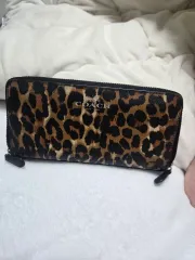 COACH ヒョウ柄 レオパード パータン 長財布