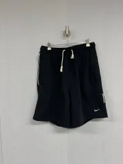 ナイキ ハーフパンツ