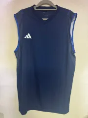 タグ付き新品) adidas トレーナー ノースリーブカットソー 2XL