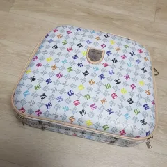 小型旅行カバン