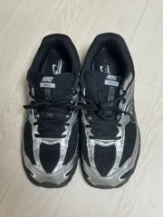 ナイキ MOTO 2K スニーカー 285mm