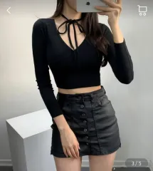 新品) He.nique リー リボンストラップ クロップドTシャツ