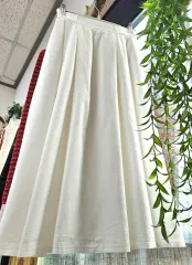 アイボリー シャーリング ロング丈スカート (44 55)