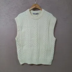 B3-10/エイトセカンズ アイボリー ニットベスト メンズ