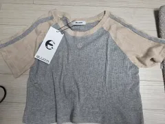 エル Tシャツ バイカラー クロップド Tシャツ