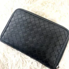 ボッテガヴェネタ　イントレチャート　ラウンドファスナー　財布　ブラック　黒