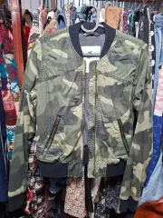 (The First特価) Hollister カモフラージュ ブルゾン ジャケット