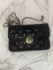 メトロシティ ブラック キルティング チェーンバッグ