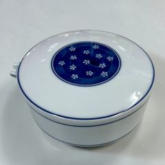 Item thumbnail for item d439e87b-100f-403d-8402-0486e199b8d7