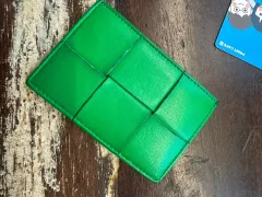 BOTTEGA VENETA ボッテガ・ヴェネタ グリーン カードウォレット
