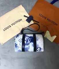 Louis Vuitton ウォーターモノグラムシティキーポル クロスバック