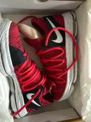 NIKE正規品 ケビン・デュラント Limited Red Velvet バスケシューズ 280