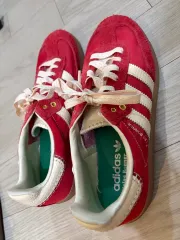 adidas ウェールズ・ボナー サンバ レッド