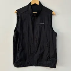 2278 mont-bell ベスト