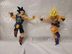ドラゴンボール 孫悟空 & バーダック フィギュア セット