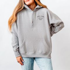 25AW NOWOSスキッパーネック ロゴスウェット Sweat shirt 25AW NOWOSスキッパーネック ロゴスウェット Sweat shirt - メルカリ