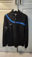 ナイキ ブラック/ブルー トラック ジャケット