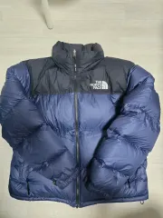 105) THE NORTH FACE ザノースフェイス ヌプシ 新モデル ダウン ネイビー(ブルー) xl 出品