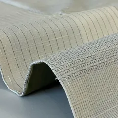紬 裄66 正絹 横断 亀甲 粋な絣 パールトーン加工 袷 着物 MK-5470