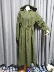 カーキ シャカシャカ素材 フード マキシワンピース