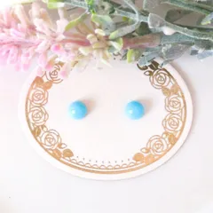 【特別価格】no.526　レジン　シンプル　パステルブルーの小さいピアス　イヤリング　ハンドメイド