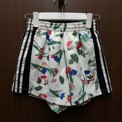 adidas ハーフパンツ