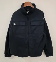 ナイキ キッズ ブラック ジップアップ ジャケット L