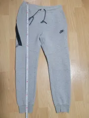 ナイキ グレー トレーナー ズボンM