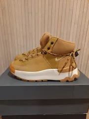 ナイキ ブーツ スニーカー ブラウン スウェード 23.5cm