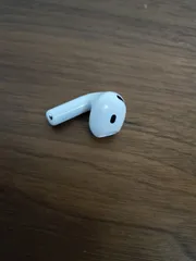（正規品）Apple AirPods 4世代 片耳 L 片方 左耳 ノイキャン無し
