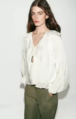 ザラ 白 フリル ブラウス